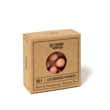 Laden Sie das Bild in den Galerie-Viewer, LES CHOSES SIMPLES Festes Shampoo mit Massagenoppen No. 1 "Les Grandes Vacanses" (Die großen Ferien) Die Hautfee Naturprodukte aus der Provence Innen